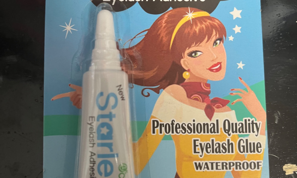 Eye Lash Glue